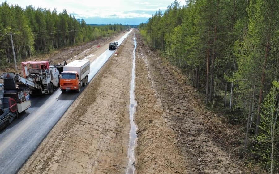 В Республике Коми асфальтируют почти 40 км трассы Сыктывкар – Ухта – Печора – Усинск – Нарьян‑Мар